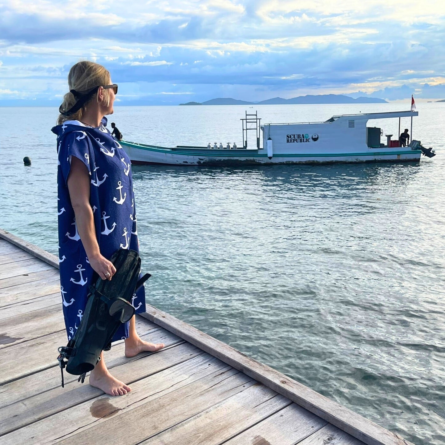 Anker auf Marineblau