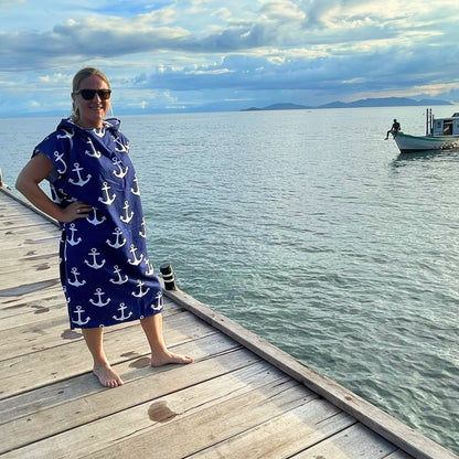 Anker auf Marineblau