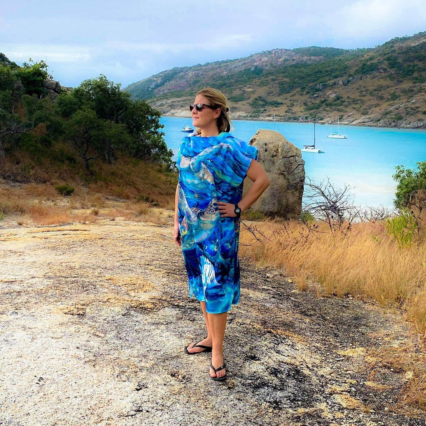 Adult Poncho Towel - Turtle Aquarell - Dropbear Outdoors