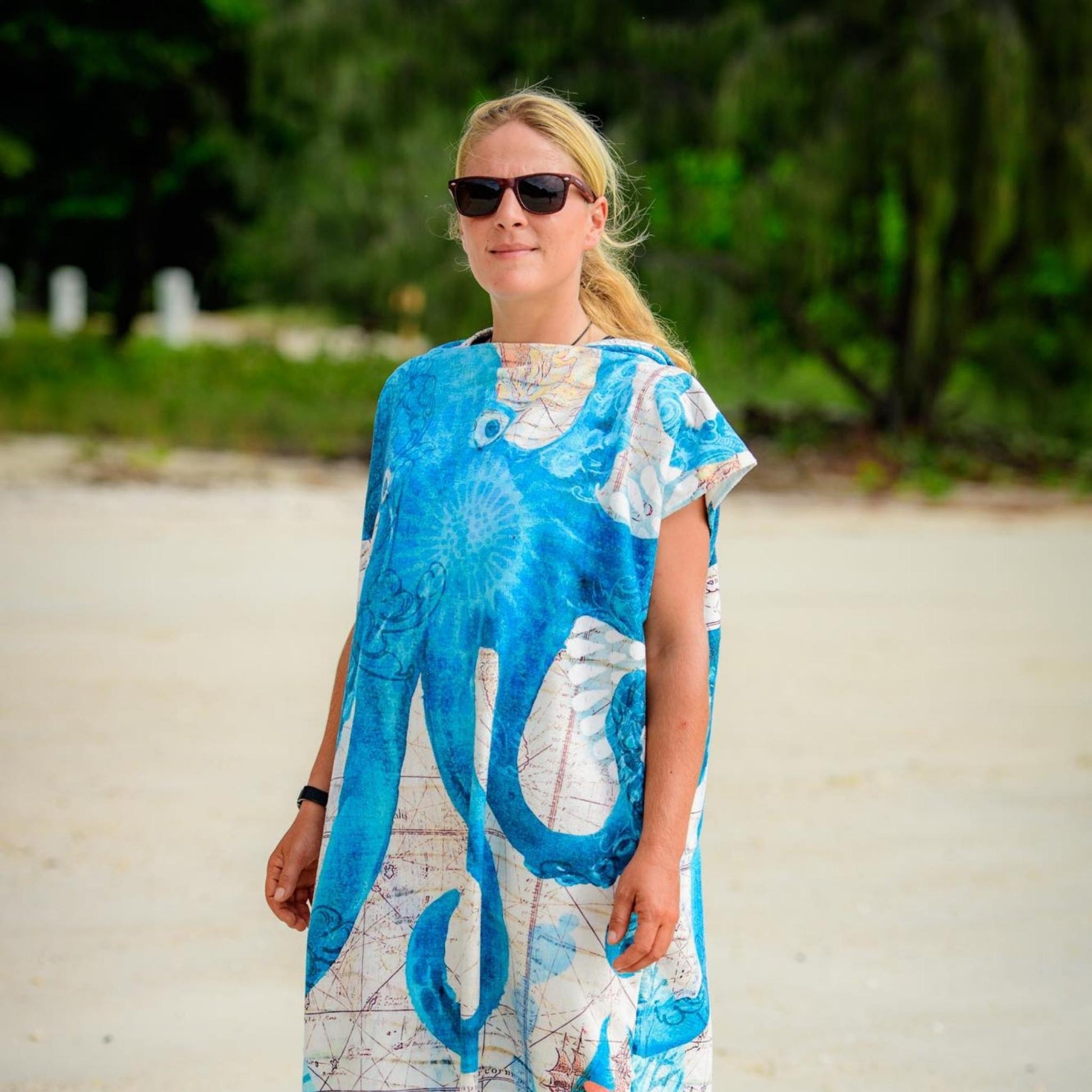 Adult Poncho Towel - Octopus - Dropbear Outdoors