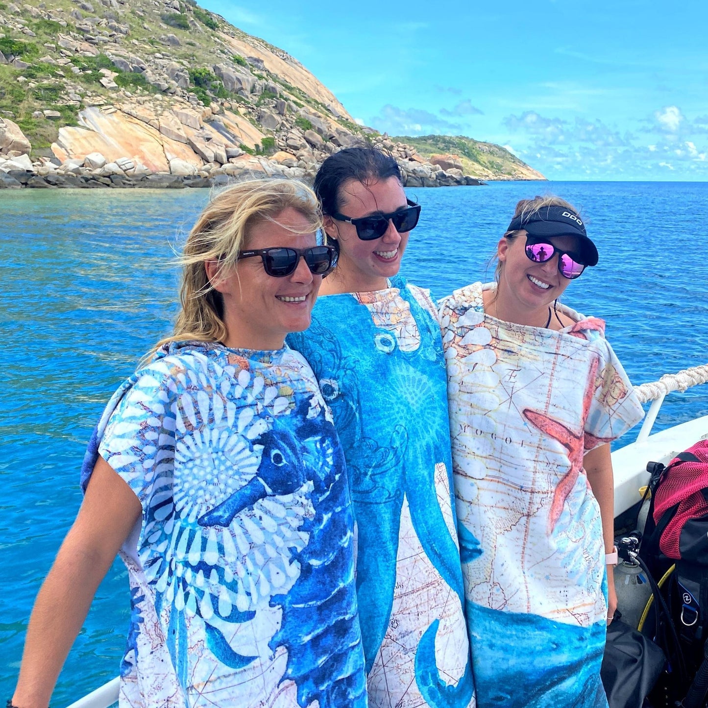 Adult Poncho Towel - Seahorse - Dropbear Outdoors