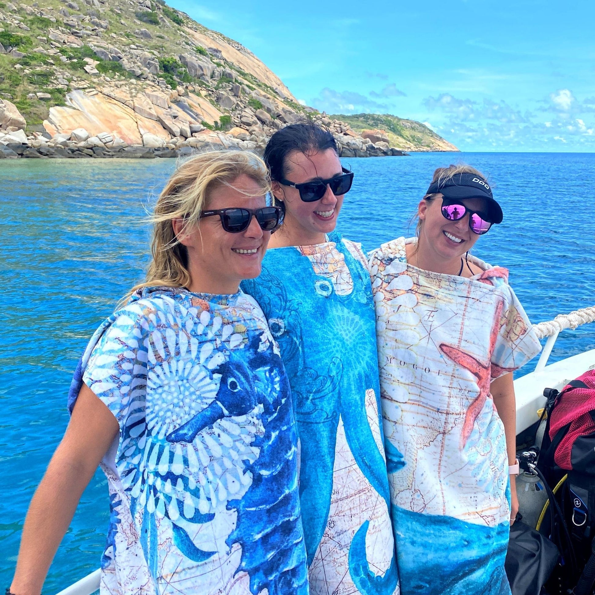 Adult Poncho Towel - Seahorse - Dropbear Outdoors