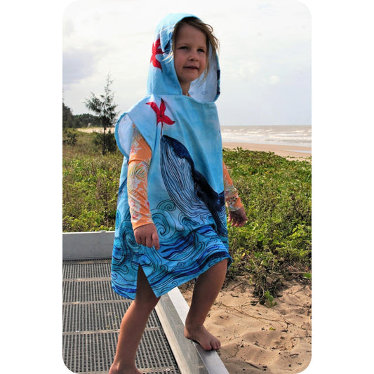 Kids Poncho Towel - Whale Aquarell - Dropbear Outdoors